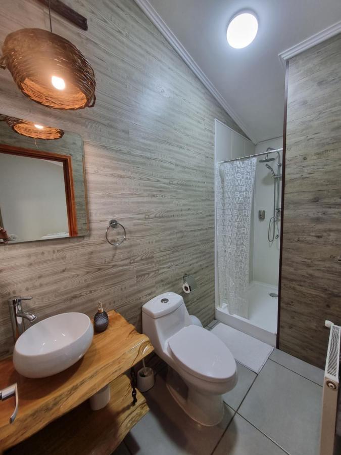 Hostel Torobayo Вальдівія Екстер'єр фото